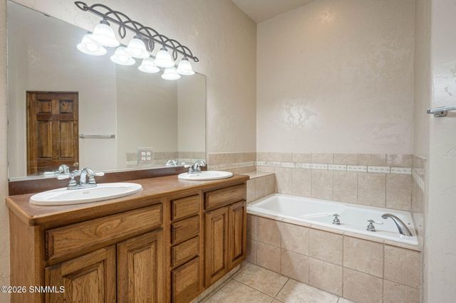 4123 Mojave Drive, Las Cruces, NM 88005