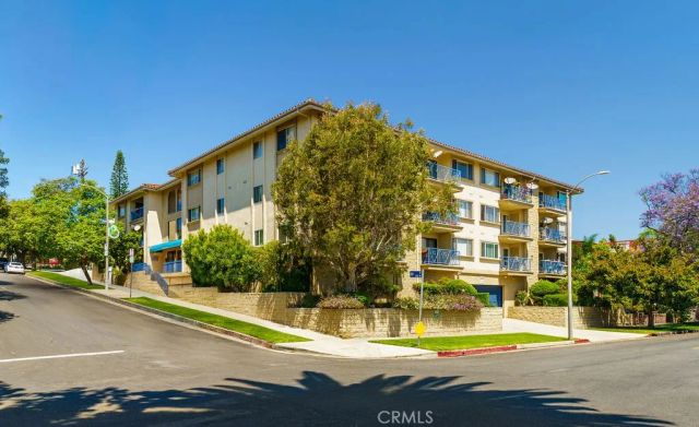 1110 W 10th 104, San Pedro, CA 90731