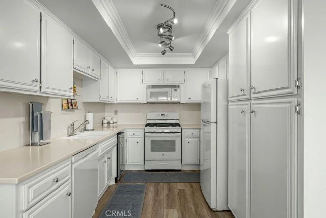 1110 W 10th 104, San Pedro, CA 90731