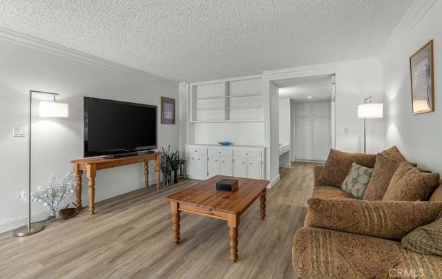 1110 W 10th 104, San Pedro, CA 90731
