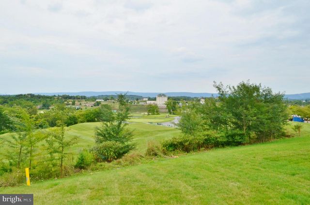 48 NIBLICK SQ, Front Royal, VA 22630