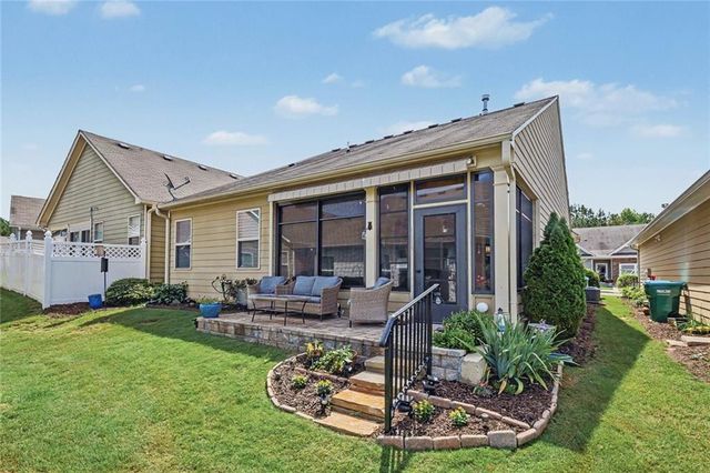 518 Riverview Lane, Canton, GA 30114