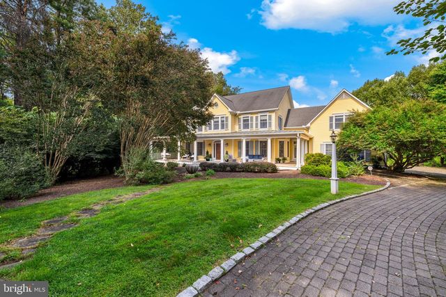 10837 S GLEN RD, Potomac, MD 20854