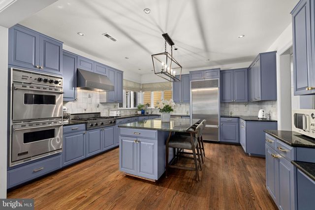 10837 S GLEN RD, Potomac, MD 20854