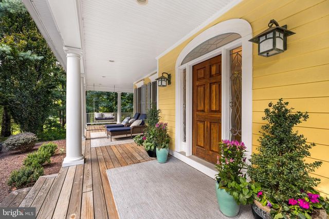 10837 S GLEN RD, Potomac, MD 20854