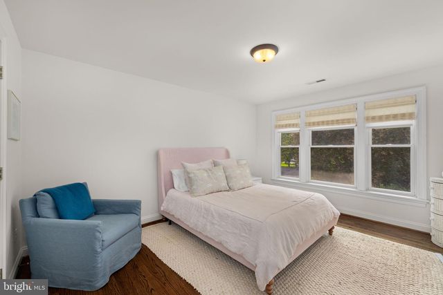 10837 S GLEN RD, Potomac, MD 20854