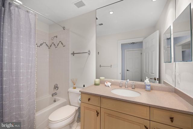 10837 S GLEN RD, Potomac, MD 20854