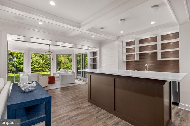 10837 S GLEN RD, Potomac, MD 20854