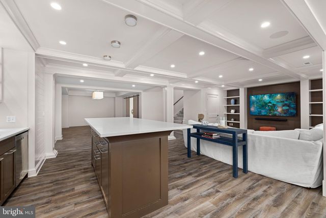 10837 S GLEN RD, Potomac, MD 20854