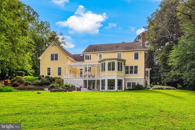 10837 S GLEN RD, Potomac, MD 20854