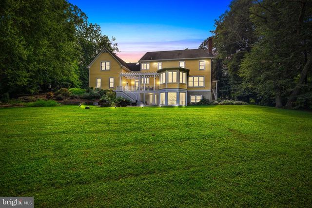 10837 S GLEN RD, Potomac, MD 20854
