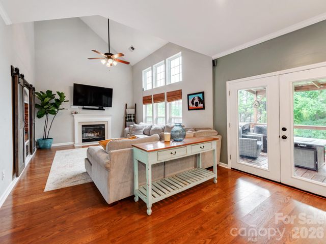 5999 Brookstone Drive NW, Concord, NC 28027