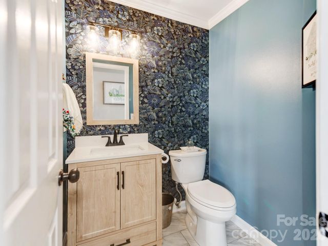 5999 Brookstone Drive NW, Concord, NC 28027