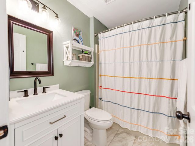 5999 Brookstone Drive NW, Concord, NC 28027