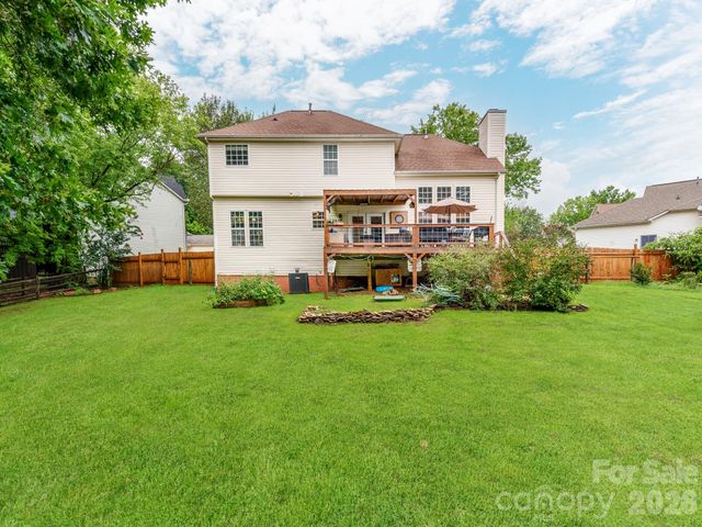 5999 Brookstone Drive NW, Concord, NC 28027