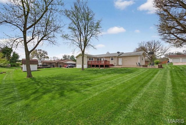 33 Ayrshire Road, St Charles, MO 63303