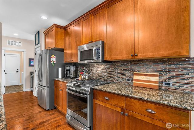 8227 Orcas Loop NE, Lacey, WA 98516