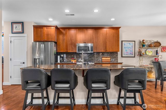 8227 Orcas Loop NE, Lacey, WA 98516