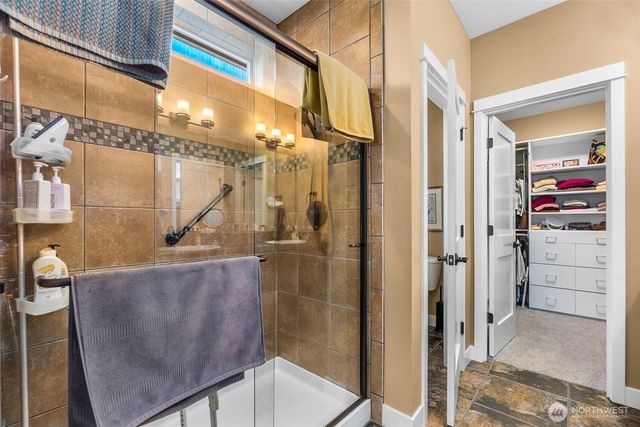 8227 Orcas Loop NE, Lacey, WA 98516