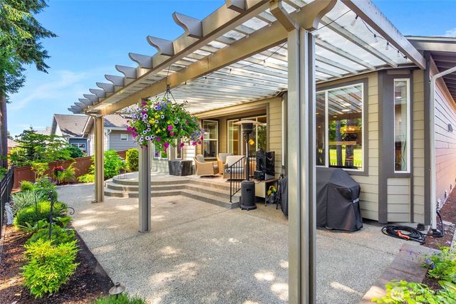 8227 Orcas Loop NE, Lacey, WA 98516
