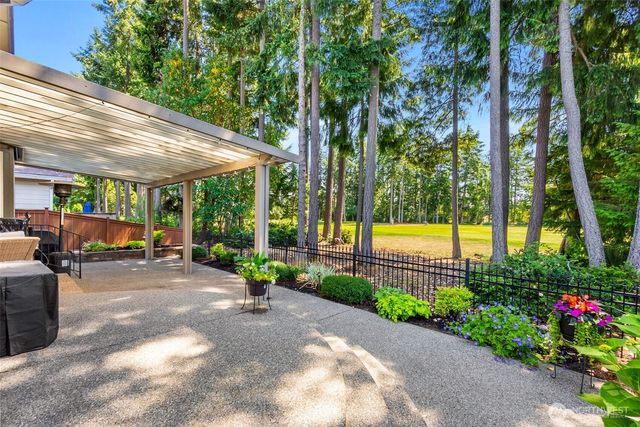 8227 Orcas Loop NE, Lacey, WA 98516
