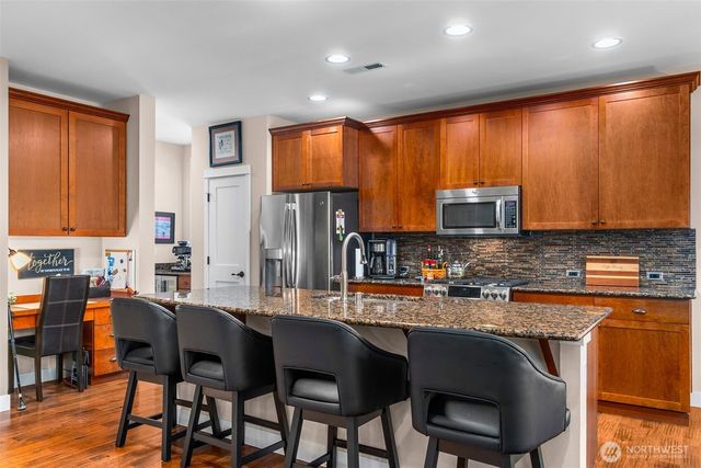 8227 Orcas Loop NE, Lacey, WA 98516