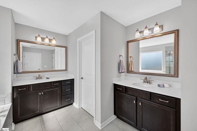 307 Valley Oak Drive, Belton, SC 29627