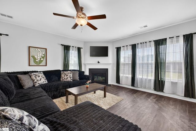 307 Valley Oak Drive, Belton, SC 29627