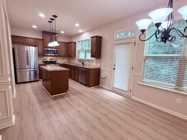 3282 Brockenhurst Drive, Buford, GA 30519