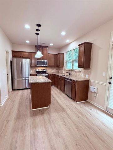 3282 Brockenhurst Drive, Buford, GA 30519