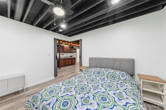 12425 Bur Oak Drive, Maryland Heights, MO 63146