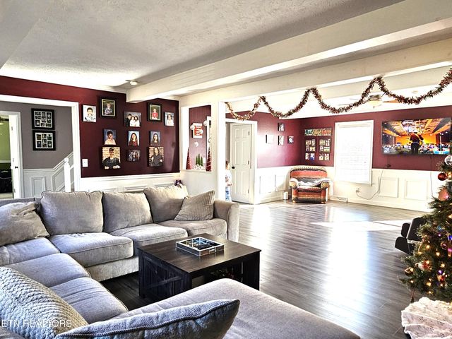 113 Thacker Drive, Lafollette, TN 37766