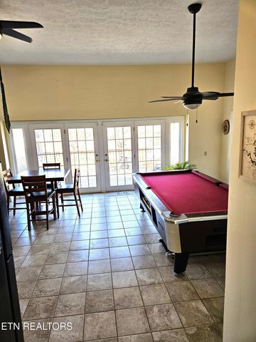 113 Thacker Drive, Lafollette, TN 37766