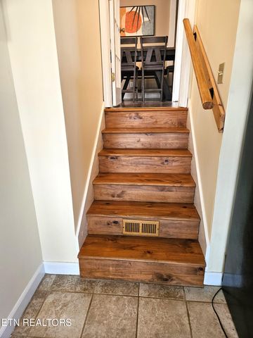 113 Thacker Drive, Lafollette, TN 37766