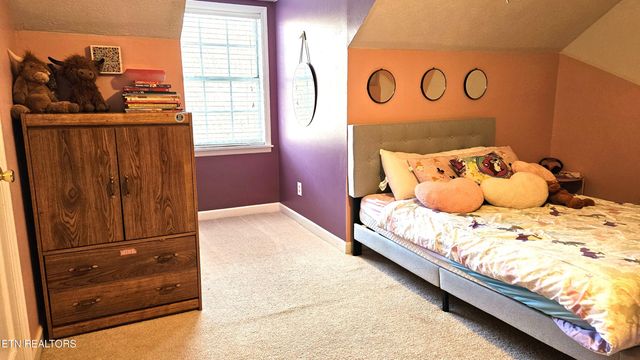 113 Thacker Drive, Lafollette, TN 37766