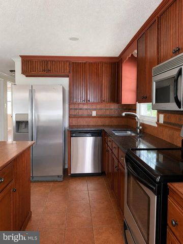 31 HAMN LN, Stafford, VA 22554