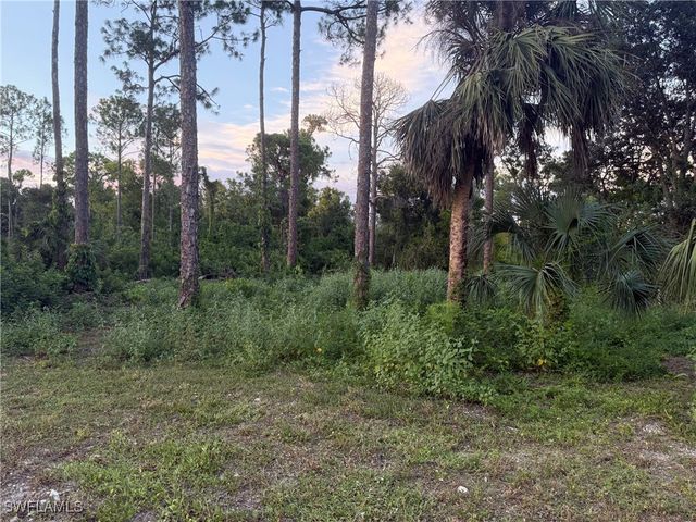 66th ST SW, Naples, FL 34105