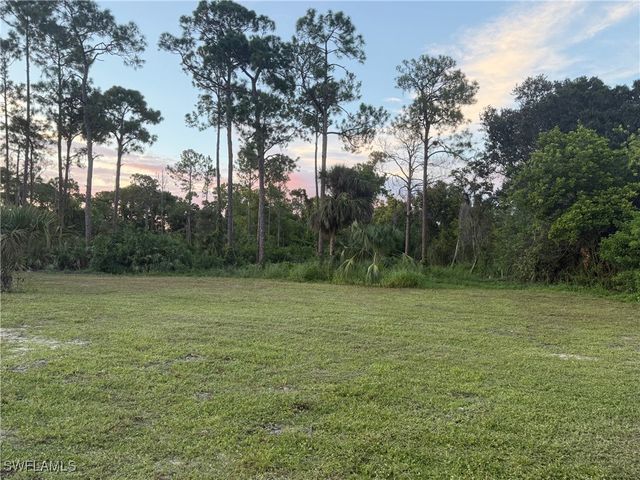 66th ST SW, Naples, FL 34105