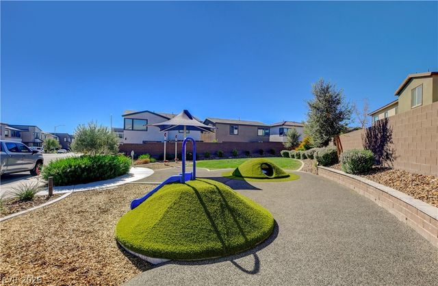 1305 Azure Jay Avenue, North Las Vegas, NV 89084