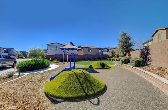 1305 Azure Jay Avenue, North Las Vegas, NV 89084