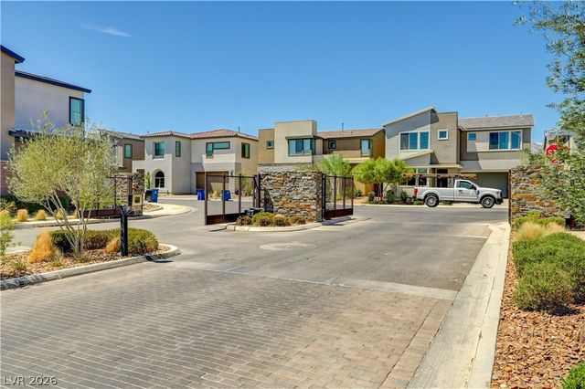 1305 Azure Jay Avenue, North Las Vegas, NV 89084