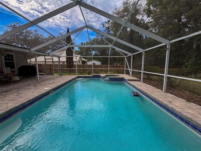 9232 NW 17TH PLACE, Gainesville, FL 32606