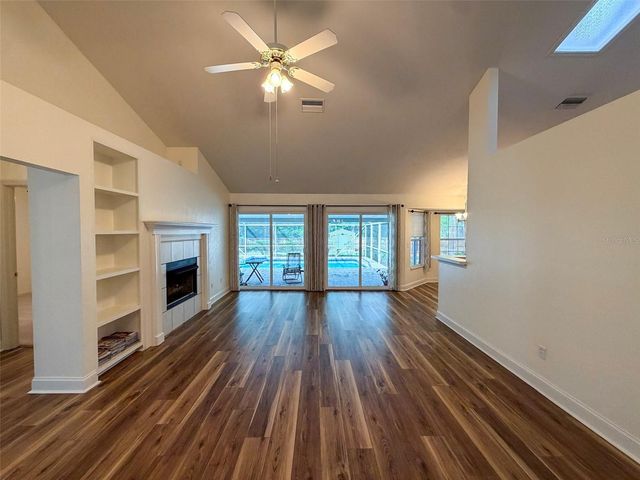 9232 NW 17TH PLACE, Gainesville, FL 32606