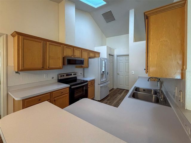 9232 NW 17TH PLACE, Gainesville, FL 32606