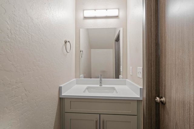 9623 E Nixon Ln, Spokane Valley, WA 99206