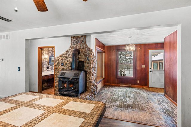 316 WOOD LANE, Stevens Point, WI 54481