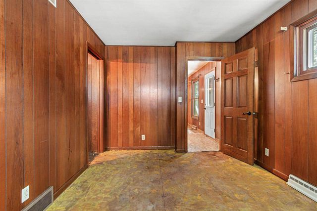 316 WOOD LANE, Stevens Point, WI 54481