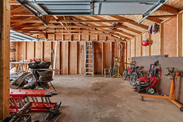 316 WOOD LANE, Stevens Point, WI 54481