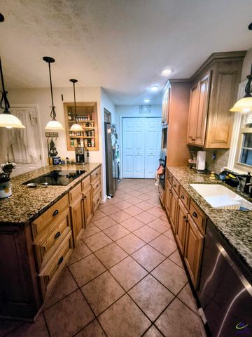 116 Joy Drive, Warner Robins, GA 31088