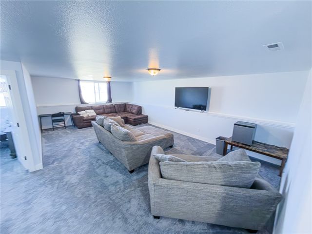 2033 Gayle Drive, Billings, MT 59105